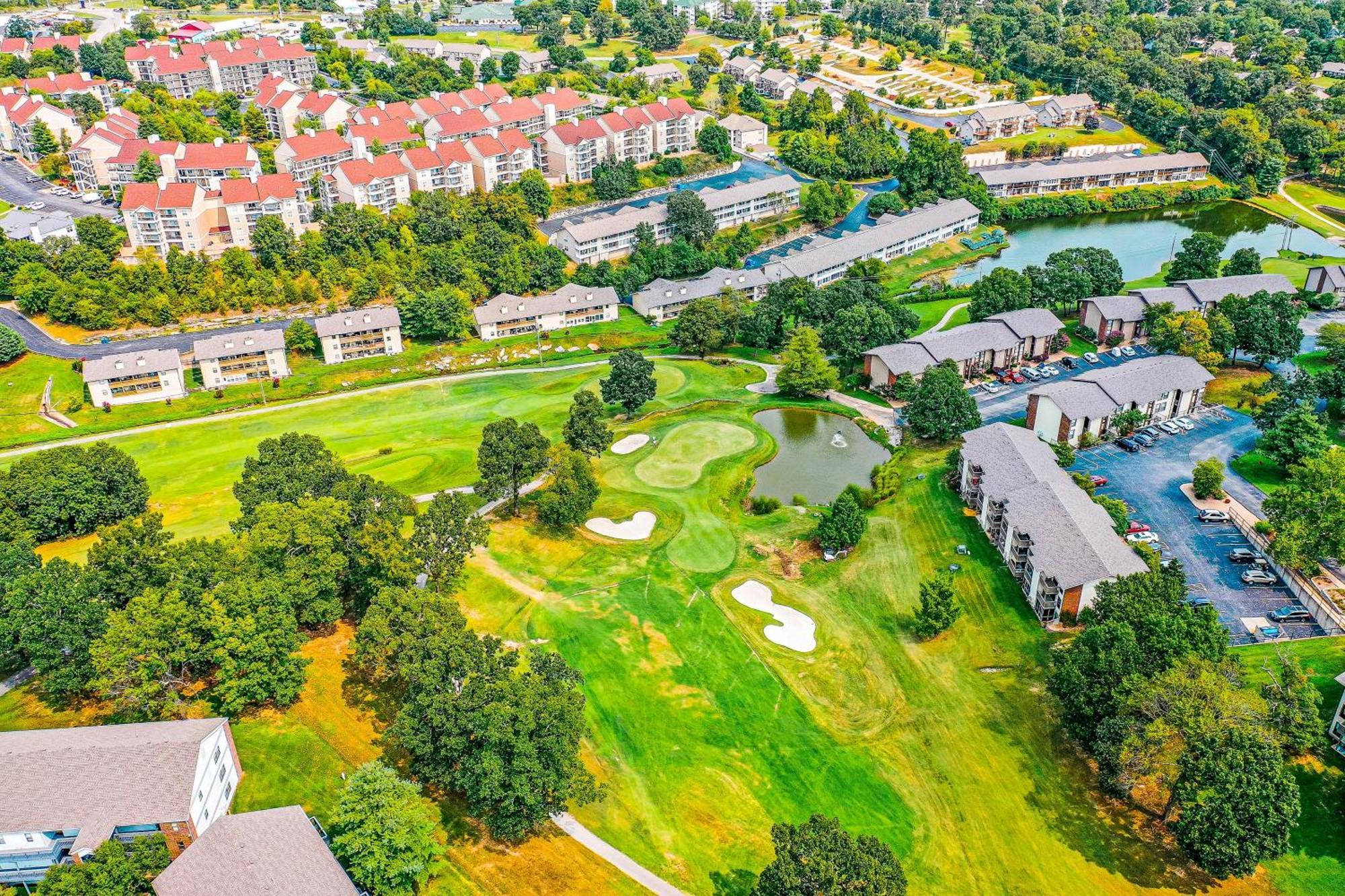 Lofty Retreat & Paradise Pointe Бренсон Номер фото